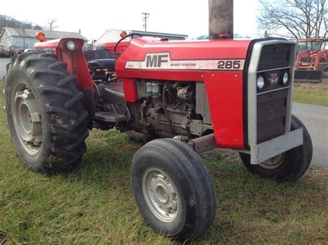 Massey Ferguson 285 Tractor