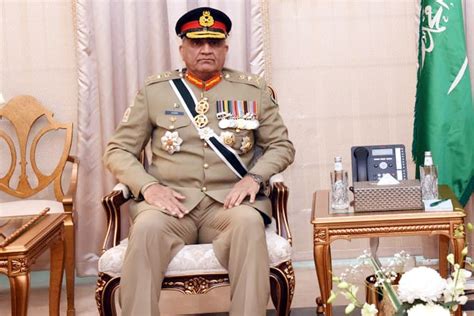 Pak Army chief discusses Kashmir issue with top Chinese general - The ...