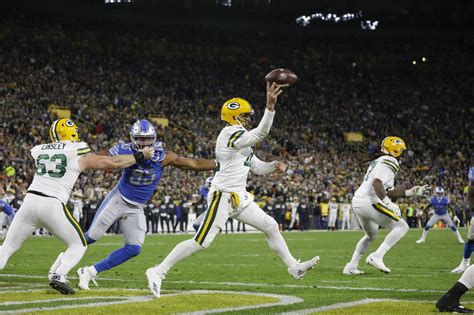 Green Bay Packers vs Detroit Lions: Live score updates, TV channel, how ...