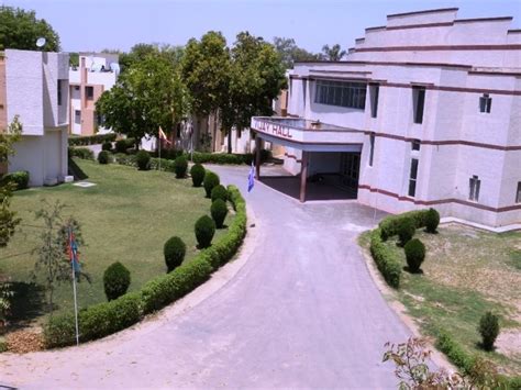 Birla Public School Vidya Niketan, Pilani - EducationWorld