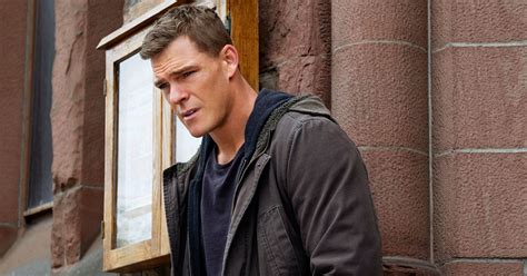 Jack Reacher: Titans Star Alan Ritchson to Lead Amazon Series