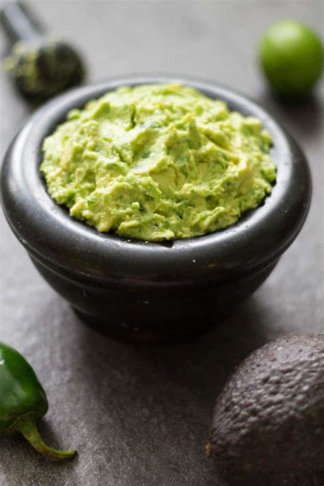 Spicy Guacamole Recipe with Jalapeños • Recipe for Perfection