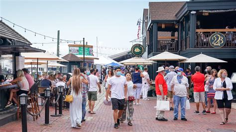 Newport RI restaurant scene: As summer approaches, be kind