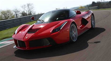 Guinness Book: Top the fastest car - Hennessey Venom GT