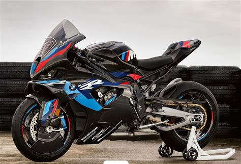 BMW M1000RR Competition Price, Specs, Top Speed & Mileage in India