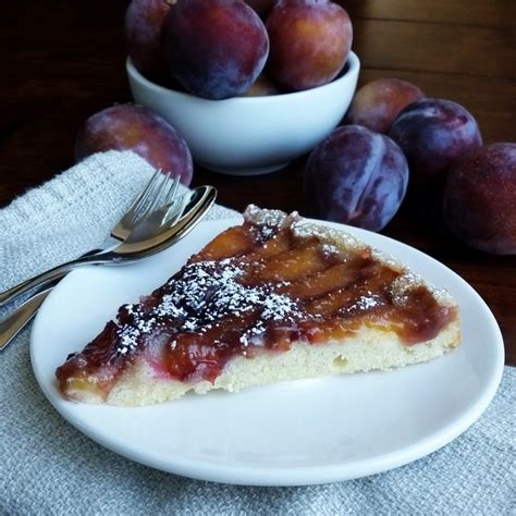 Plum Upside Down Cake – Rumbly in my Tumbly