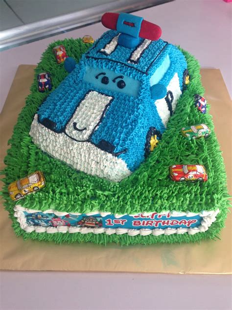 ninie cakes house: Robocar Poli Cake