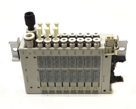 CKD N3E066S0-MA 8-Port Pneumatic Solenoid Valve Manifold 24VDC 2x29 G Air