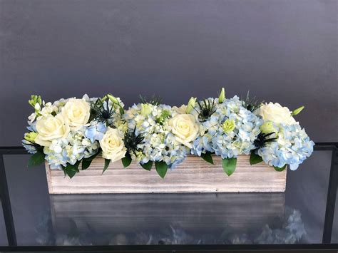 #31 - Long wood box arrangement White & Blue in Hallandale Beach, FL ...