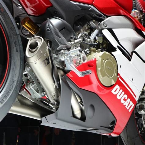 Parts :: Ducati :: V4 :: Exhaust :: Akrapovic Ducati V4 V4S V4R V4SP ...