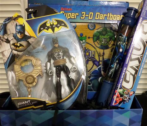 Batman gift basket Batman Gifts, Childrens Gifts, Gift Baskets, 3 D, Easter, Gift Ideas, Bags ...