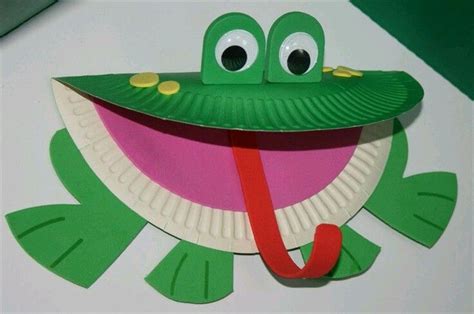 Paper craft | Frog crafts, Plate crafts, Preschool crafts