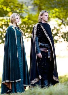 14 Prince Escalus ideas | medieval clothing, historical fashion ...