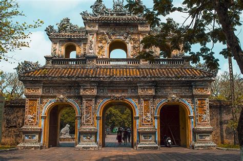 Exploring The Imperial City of Hue, Vietnam | The Forbidden Purple City ...