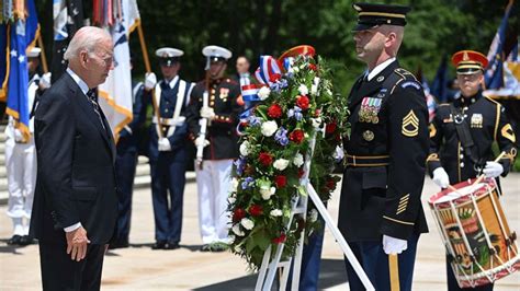 Biden marks Memorial Day with wreath-laying at Arlington National Cemetery - Good Morning America