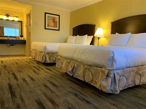 Best Western Plus Burnaby Hotel | Hotels in Burnaby, British Columbia