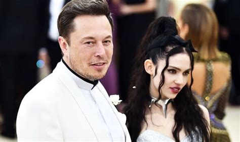 Elon Musk spread photo of Grimes having a C-section as she slams ...