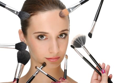 The makeup brushes you need to own – SheKnows