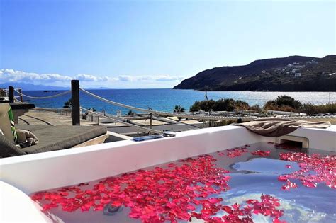 Best 50+ Hotels in Mykonos for 2024 - Top Locations | Greeka