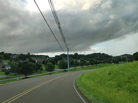 Tiny cell seen over Johnson City, TN : r/weather