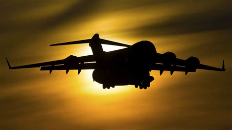 Boeing C 17 Globemaster III Military transport aircraft 4K Wallpapers | HD Wallpapers | ID #21601