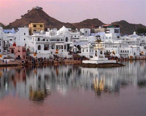 Pushkar Lake - Desi Comments