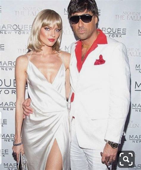 Scarface | Celebrity halloween costumes, Best celebrity halloween costumes, Halloween outfits