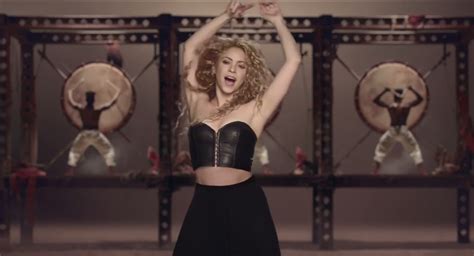 New Video: Shakira - 'La La La' - That Grape Juice