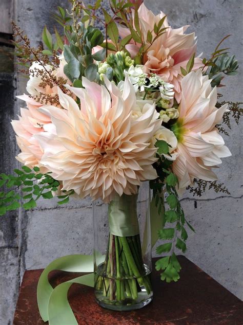 Dahlia Wedding Bouquets - dahlia wedding bouquet | The bride's bouquet ...