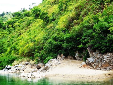 Abuan River: Mother Nature's Washing Machines