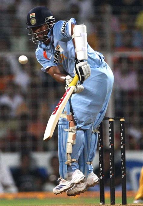 Sachin Tendulkar fails to flick one off his pads | ESPNcricinfo.com