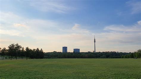 Summertime Dortmund Skyline 🌞 : r/germany