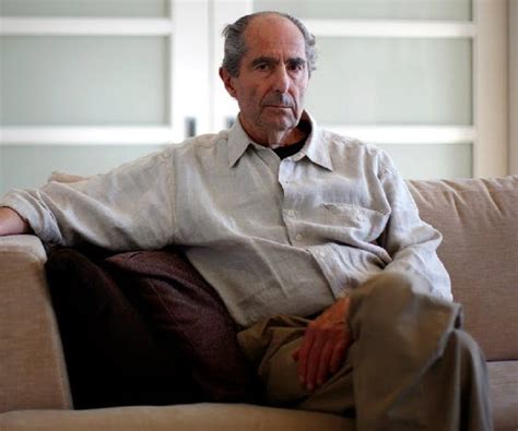 Philip Roth Biography - Childhood, Life Achievements & Timeline