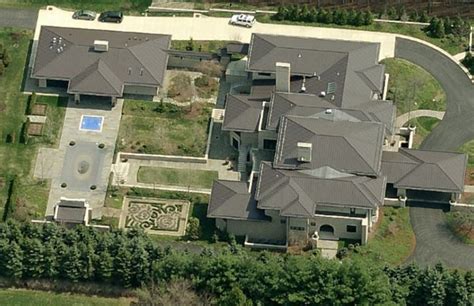 An Exclusive Look at LeBron's $9.2 Million Ohio Mansion (Full Gallery ...