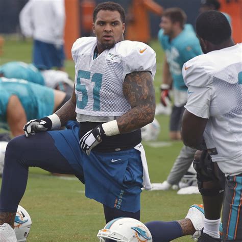 Mike Pouncey Reportedly Expected to Be Ready for Season After Hip ...