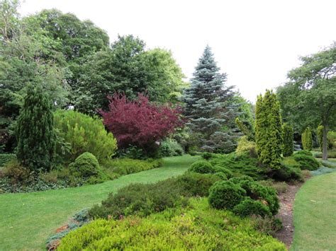 7 Must See Gardens in Dublin | RELOCATING TO IRELAND