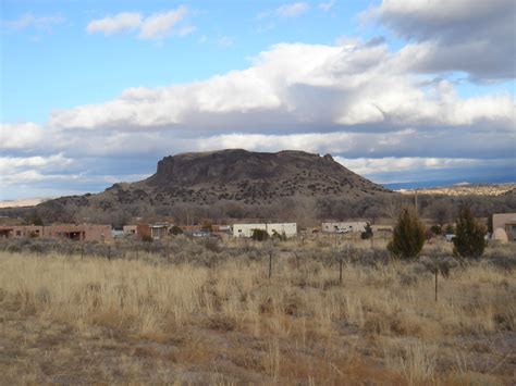 File:Black Mesa, New Mexico.jpg - Wikipedia