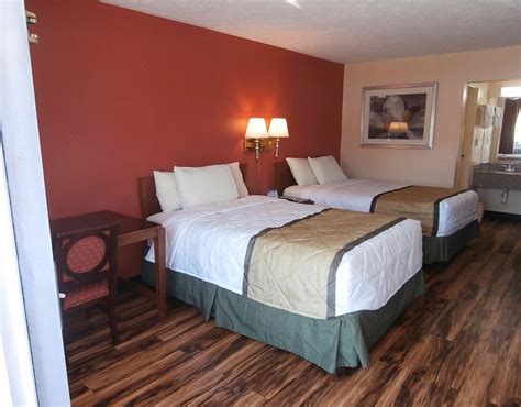 COUNTRY HEARTH INN & SUITES CARTERSVILLE $76 ($̶1̶0̶3̶) - Updated 2024 ...