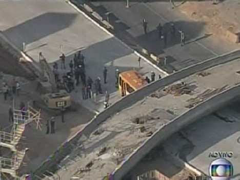 Overpass Collapses In Brazil - Business Insider