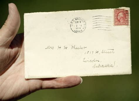 Mail carrier ponders what to do with mysterious letter