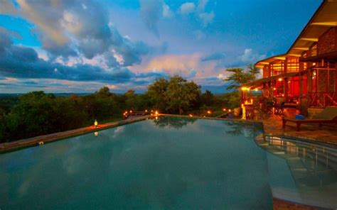 15 Serengeti National Park Hotels - Which To Choose?