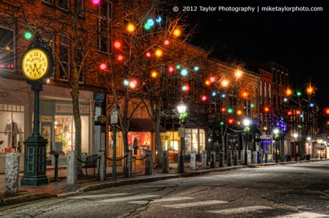 Downtown Bath, Maine | HDR creme