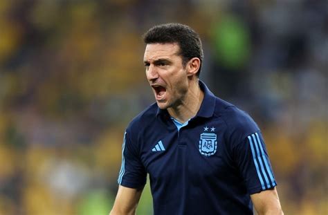 Argentina coach Lionel Scaloni comments on Ángel Di María, Papu Gómez injuries | Mundo Albiceleste