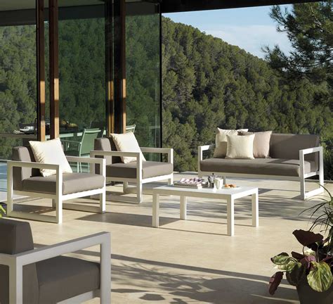 Salon de jardin en aluminium blanc - Brin d'Ouest