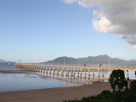 Cardwell, QLD - Aussie Towns