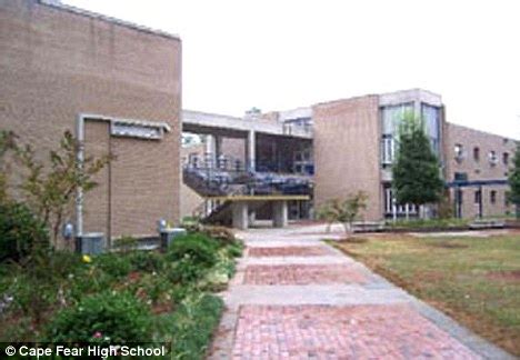 Female student, 15, shot in neck at school | Daily Mail Online