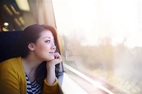 Want To Be More Innovative At Work? Scientists Say To Try Daydreaming