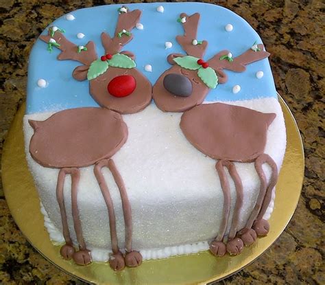 Reindeer Cake - CakeCentral.com