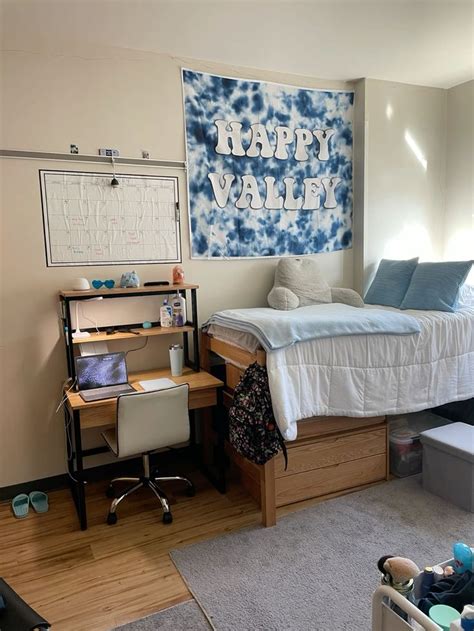 Penn State Dorm | Dorm room styles, Dorm room, Dorm room inspiration