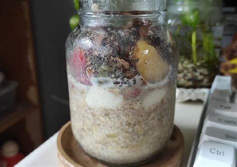 Resep Cinnamon Overnight Oatmeal, Sarapan Sehat Praktis oleh Rai - Cookpad